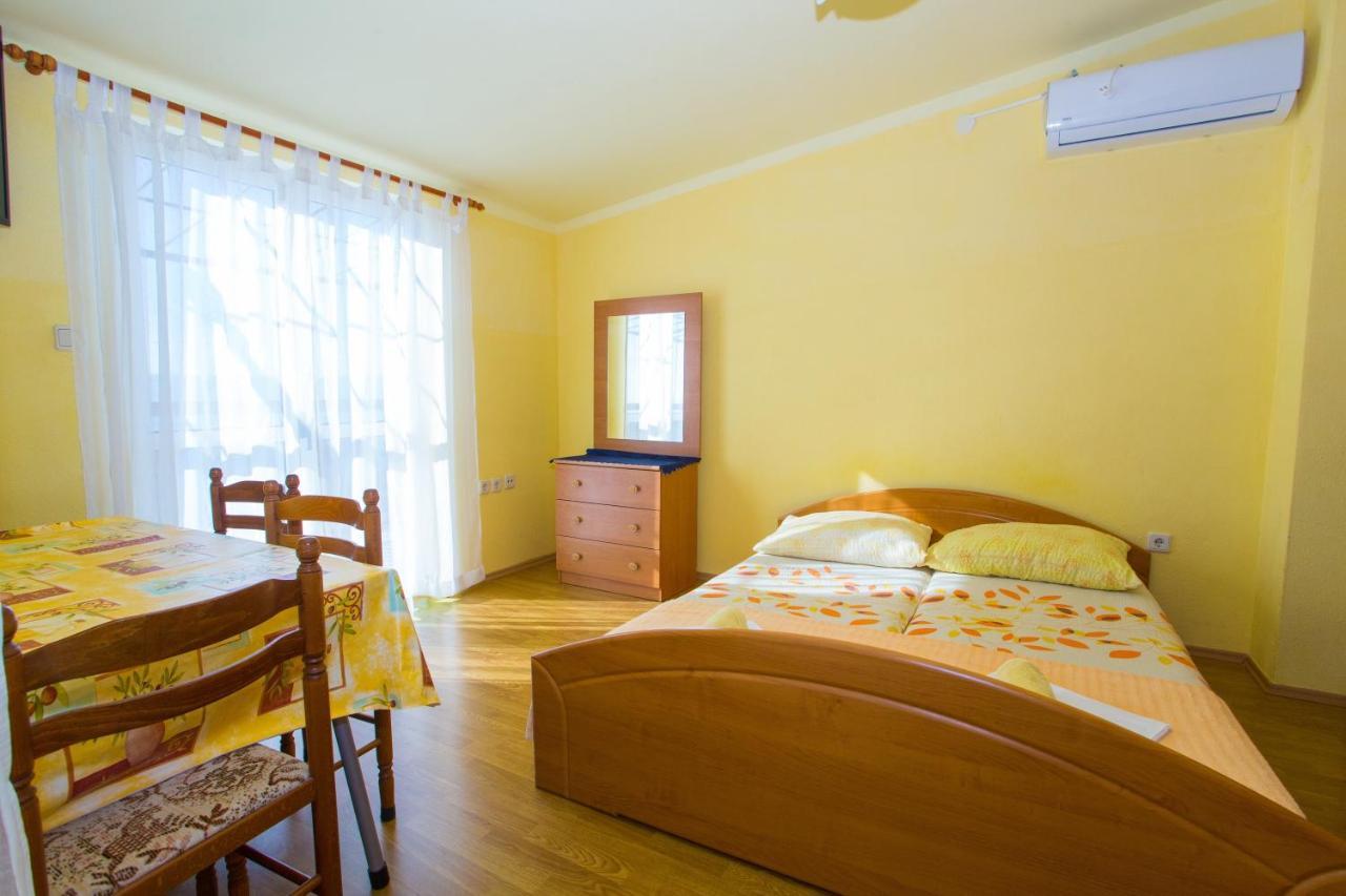 Apartments With A Parking Space Baska Voda, Makarska - 6761 외부 사진