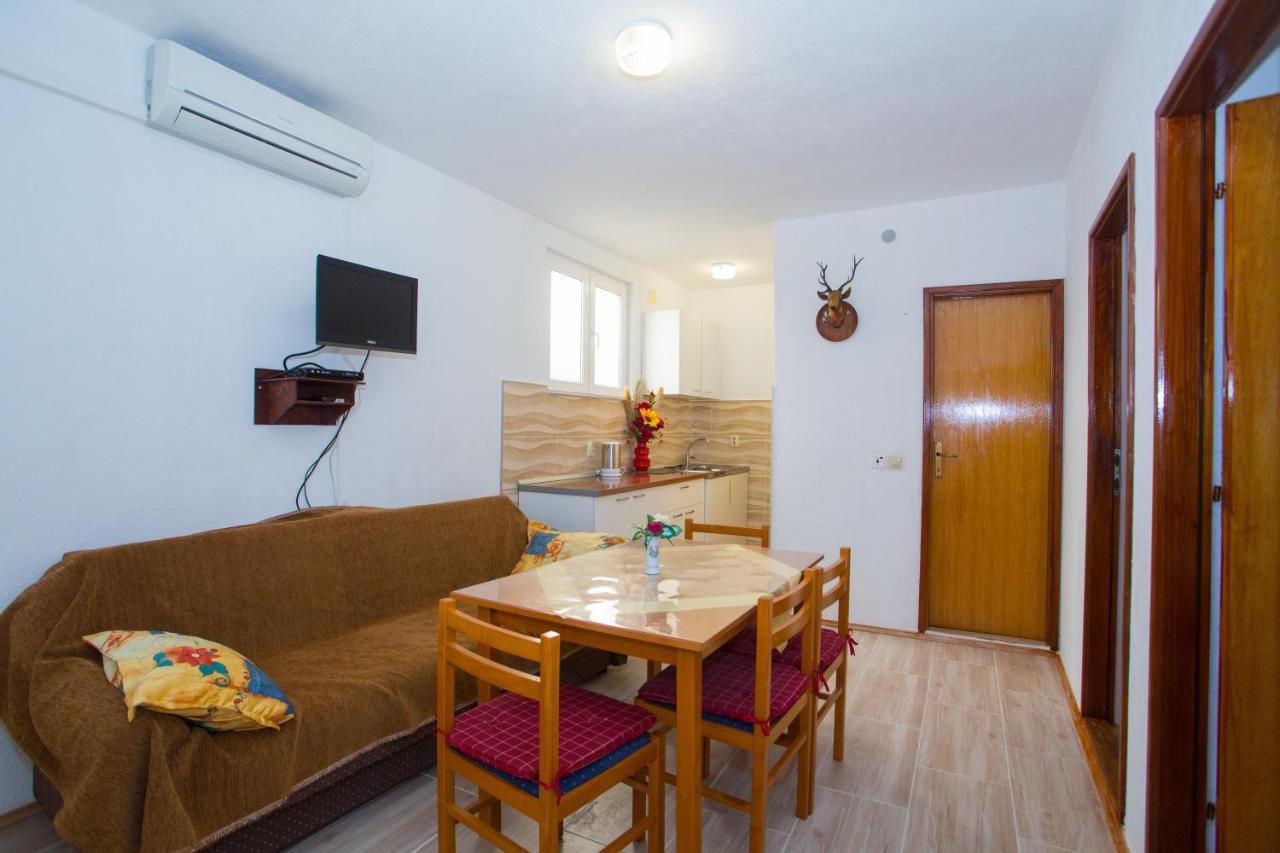 Apartments With A Parking Space Baska Voda, Makarska - 6761 외부 사진