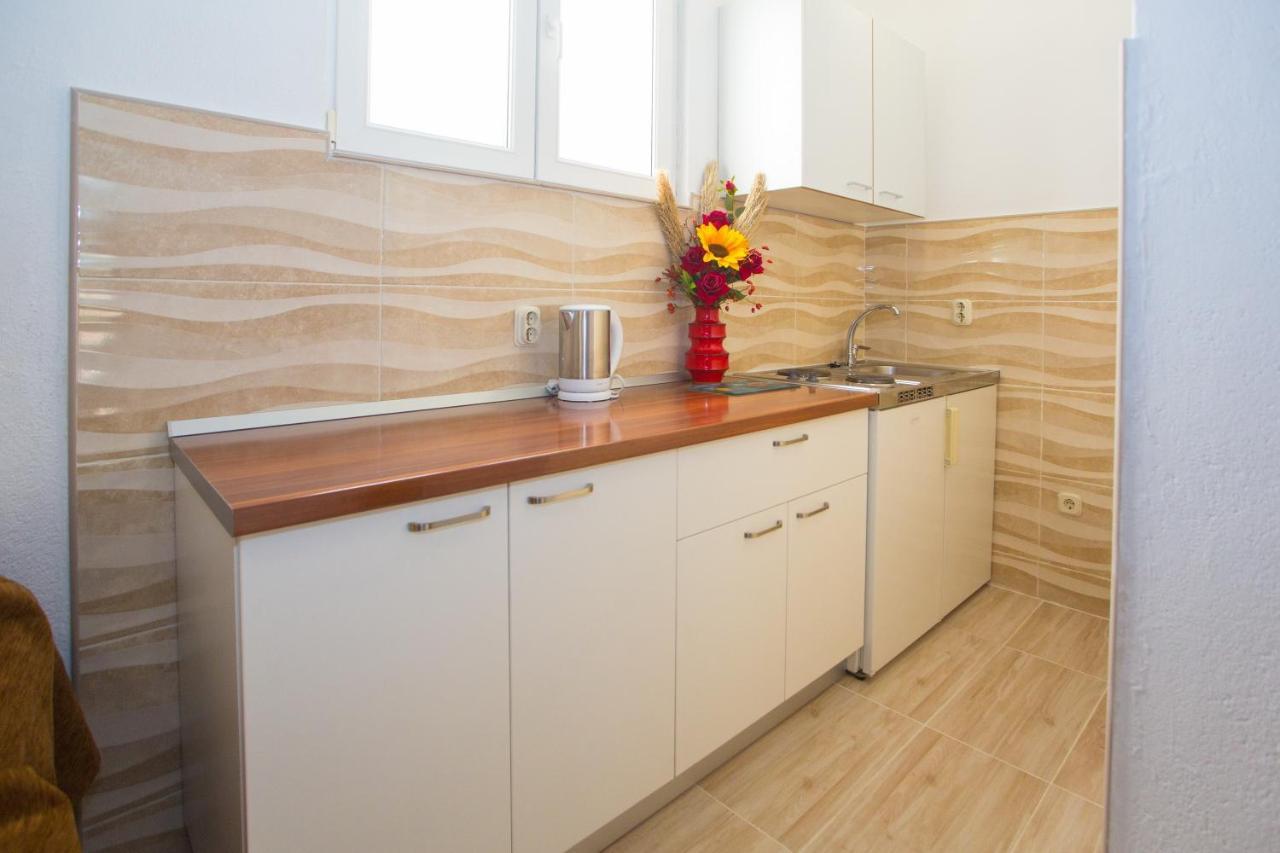 Apartments With A Parking Space Baska Voda, Makarska - 6761 외부 사진