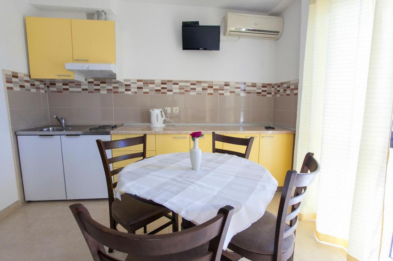 Apartments With A Parking Space Baska Voda, Makarska - 6761 외부 사진