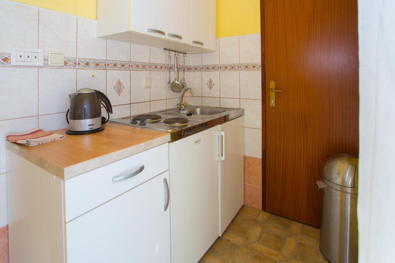 Apartments With A Parking Space Baska Voda, Makarska - 6761 외부 사진